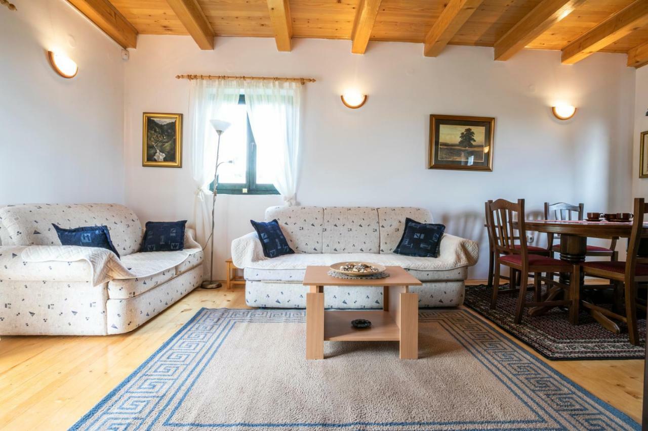 Guest House Holiday Zabljak  Bagian luar foto