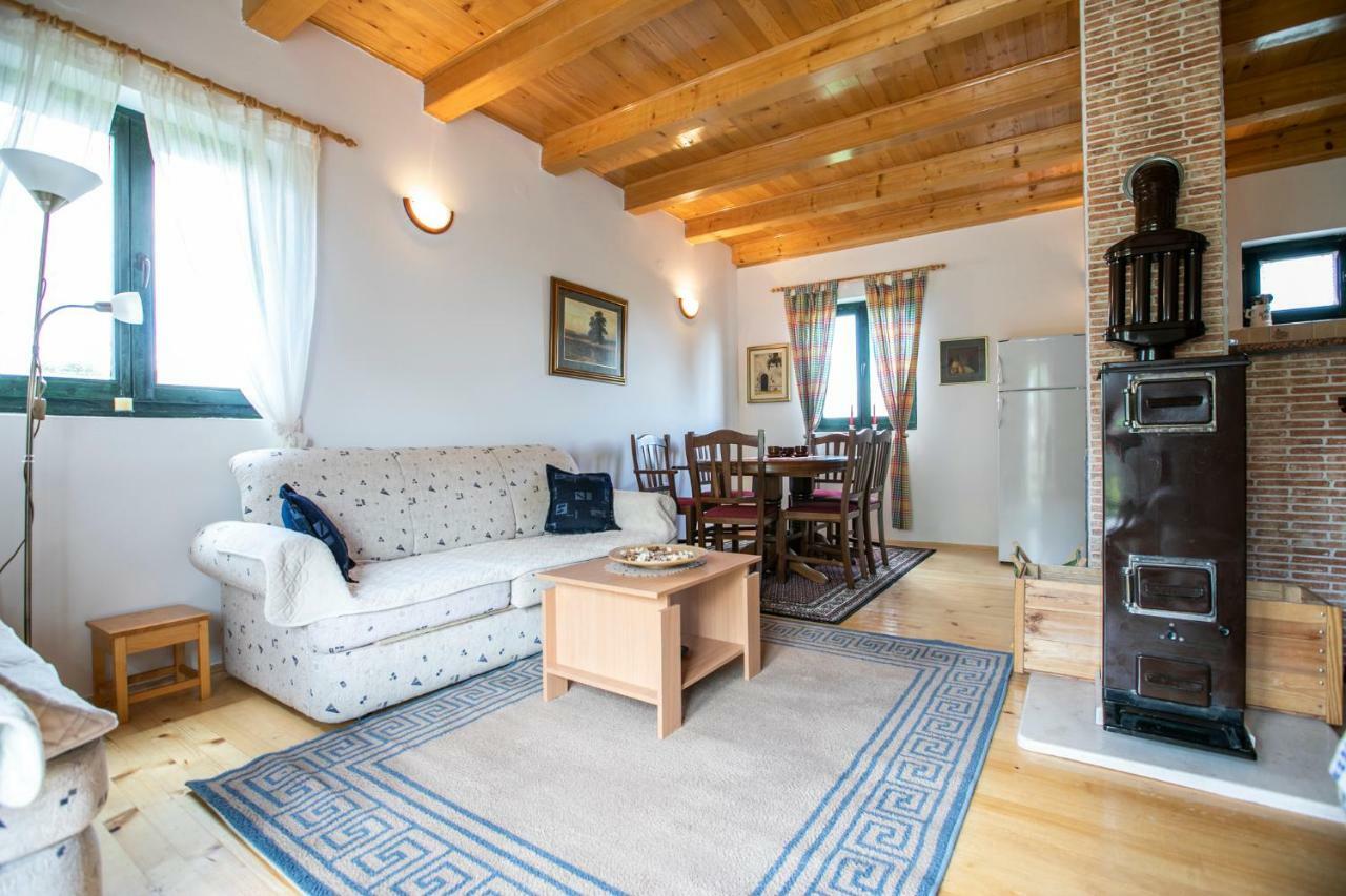 Guest House Holiday Zabljak  Bagian luar foto
