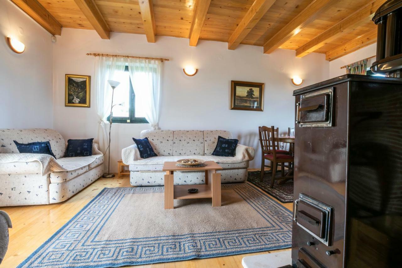 Guest House Holiday Zabljak  Bagian luar foto